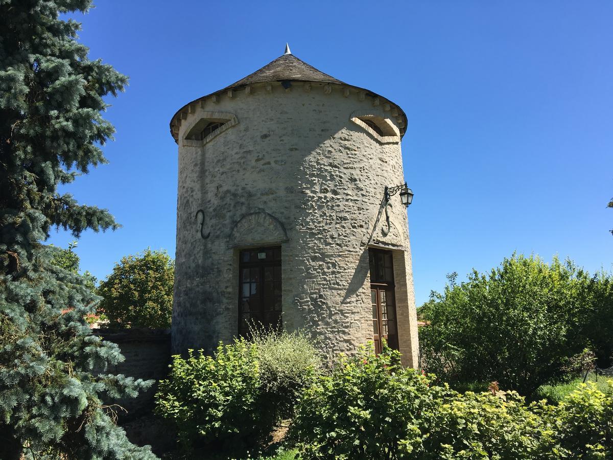 Montaulin Chateau De Montabert المظهر الخارجي الصورة
